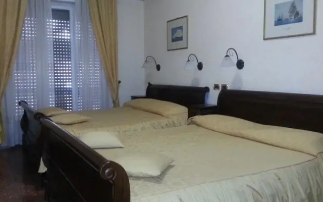 Residenza Appia Nuova