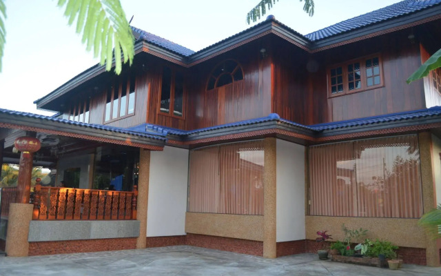 Suandarbporn Resort Mae Sot