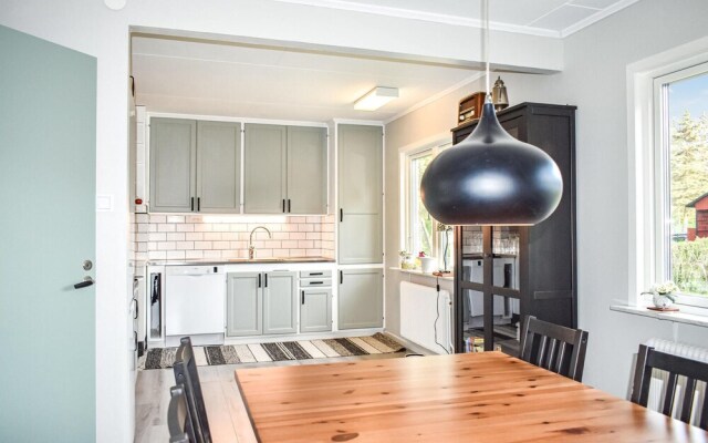 Awesome Home in Gärsnäs With Wifi and 2 Bedrooms