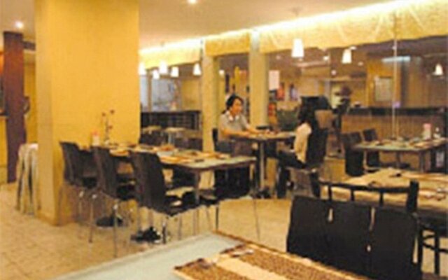 Lumpini Residence Sathorn