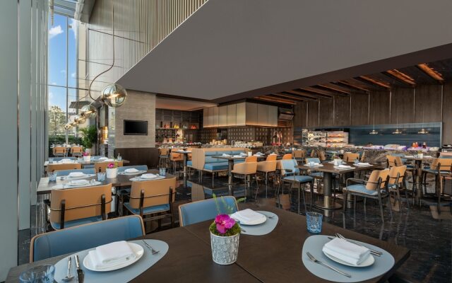 Crowne Plaza Jiangmen Binjiang by IHG