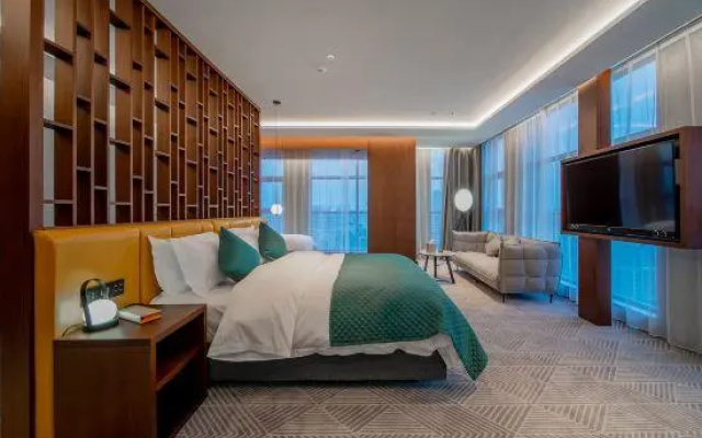 Weide Hotel(Nantong Harmony City)