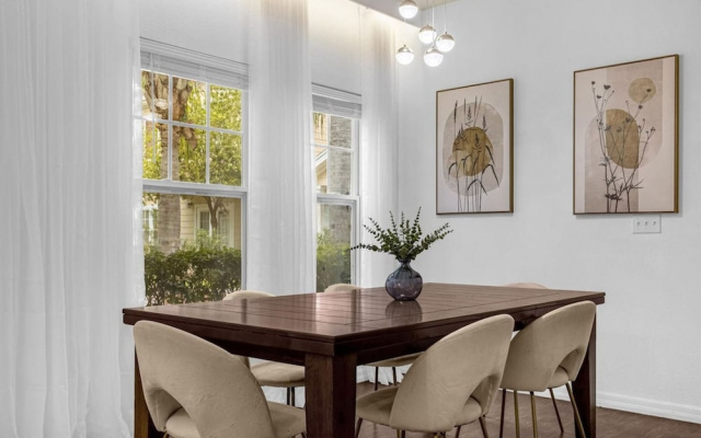 Thematic 4 bdr House Near Disney - 11-105lv
