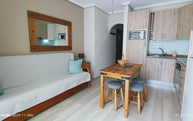 Paradise Court Aparthotel