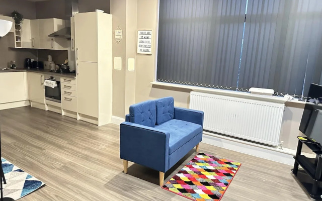 Dudley Delightful Apartment With 2 Bedrooms