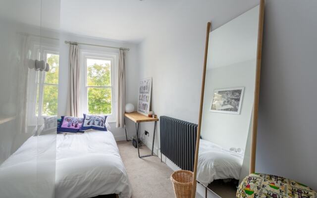 Flat in East London Near London Fields