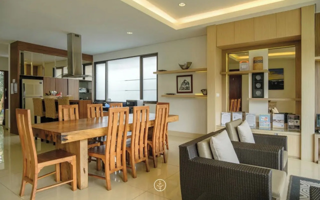 Tulip Hill View 5BR Villa With a Private Pool