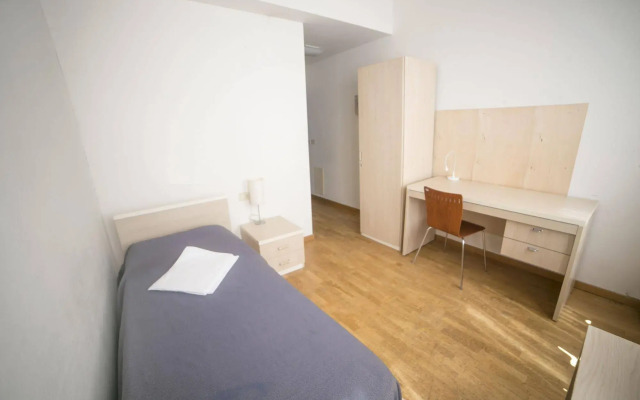 Sunny Terrace Hostel