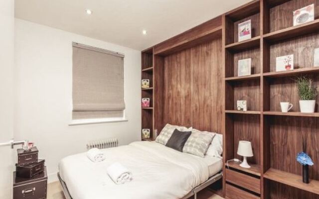 Long Lane Penthouse