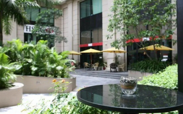 Pacific Place Serviced Apartment