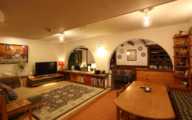 Inn of Amigos Yasuda Pension