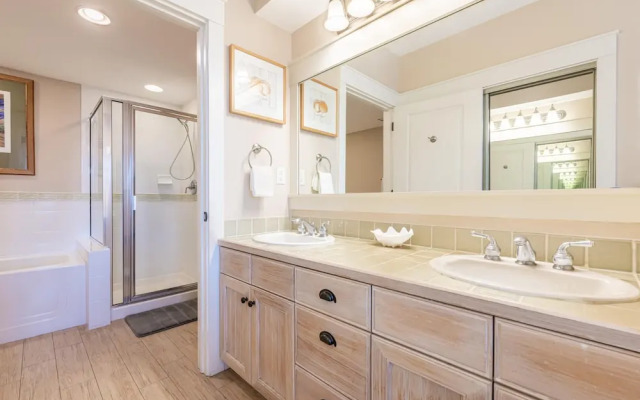 Observation Point North 456