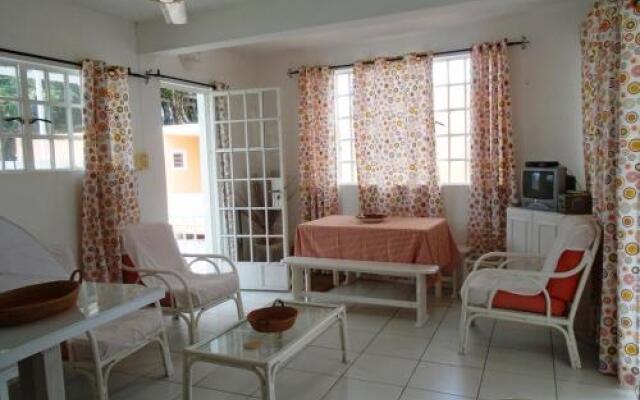 Chezpat Tourists Residence