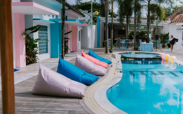 Mad Monkey Kuta Lombok - Hostel