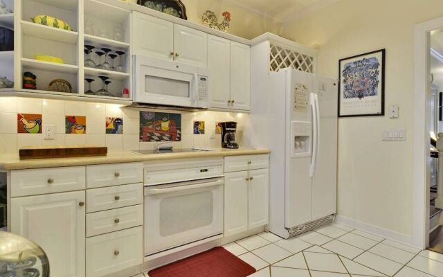 Amelia Home by Avantstay In Historic Old Town w/ Pool