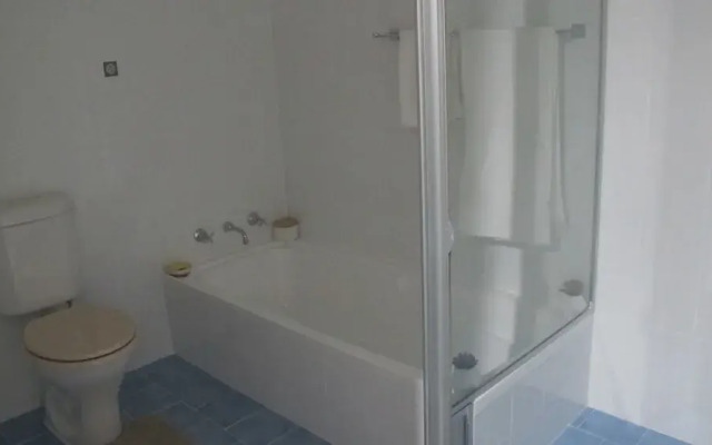 Sleek apartment Unit 87