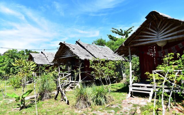 Sirianda Bungalows