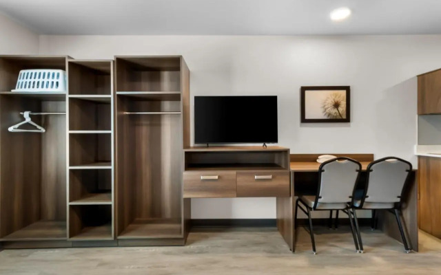 Woodspring Suites Palmdale - Lancaster