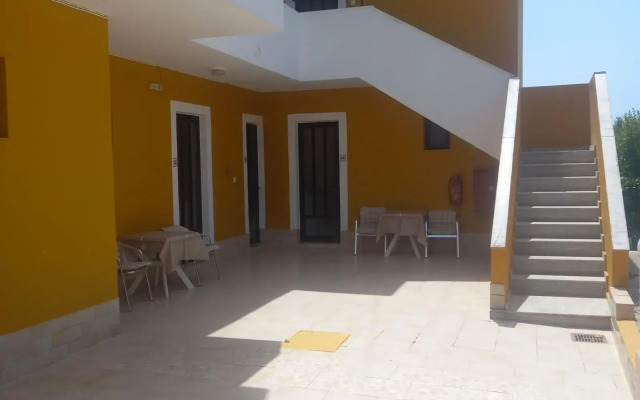 Manolis Studios