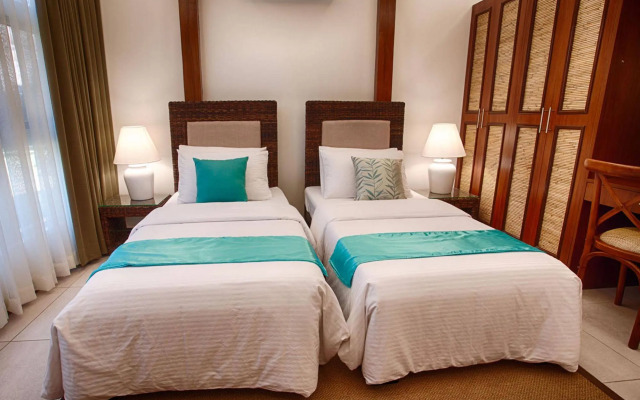 Vida Homes Condo Resort