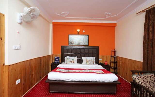 OYO 7008 Astha Cottage