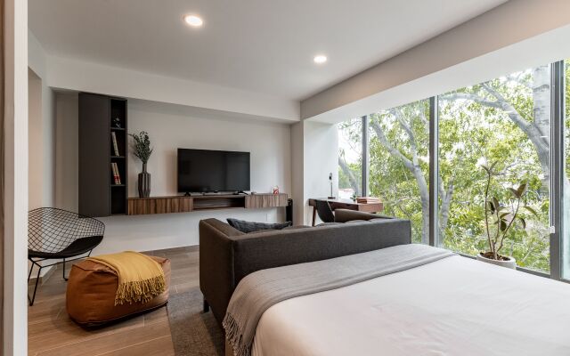 Casai Roma 1 BR Stylish Retreat