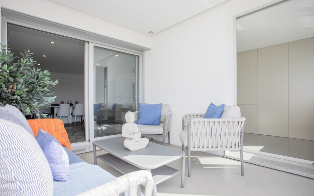 Liiiving-Luxury River View Apartment XII