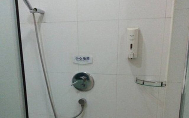 Super 8 Hotel Beijing Jiu Long