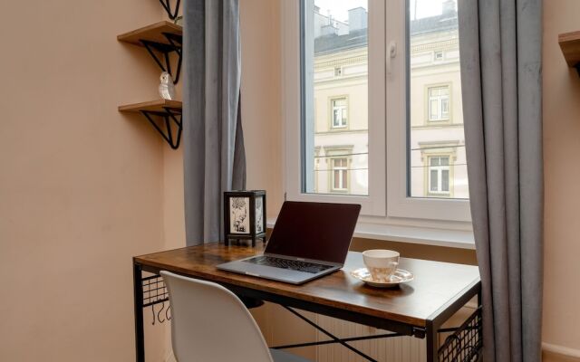 Apartment Plac Grunwaldzki by Renters