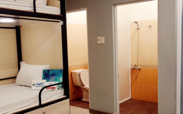 Cruise Hostel