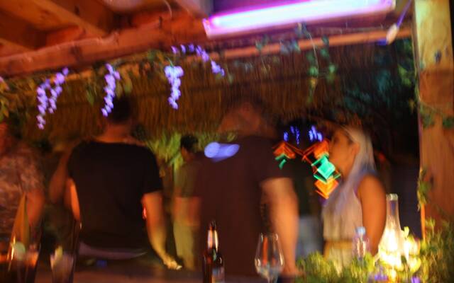 Shambala Lodge - Adults Only