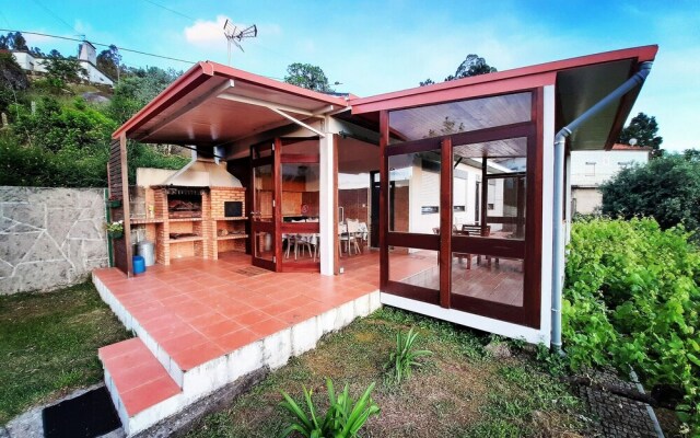 Casa c/ Piscina e Churrasqueira Mystay