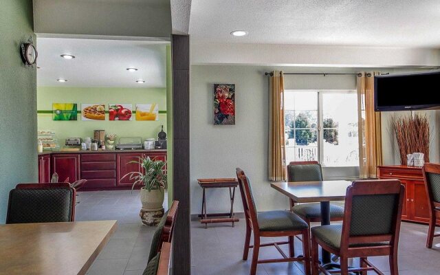 Quality Inn & Suites Capitola By the Sea