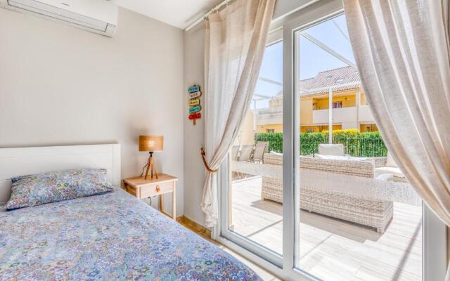 Hanami Puerto Alto Estepona PA 4-4