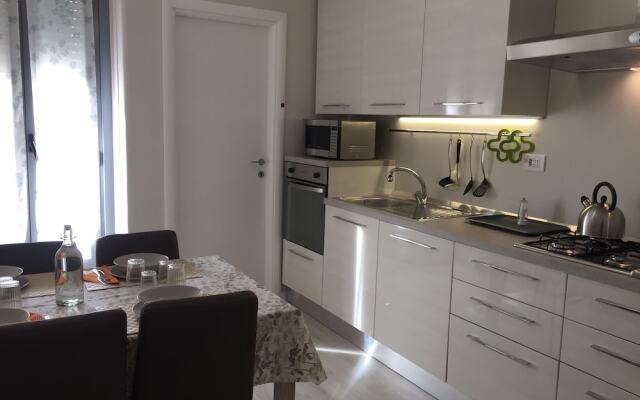 De Angeli Luxury Flat