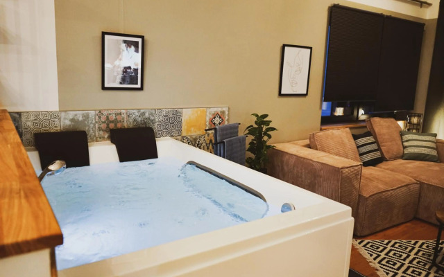 Stilvolles City-Loft mit privatem Whirlpool