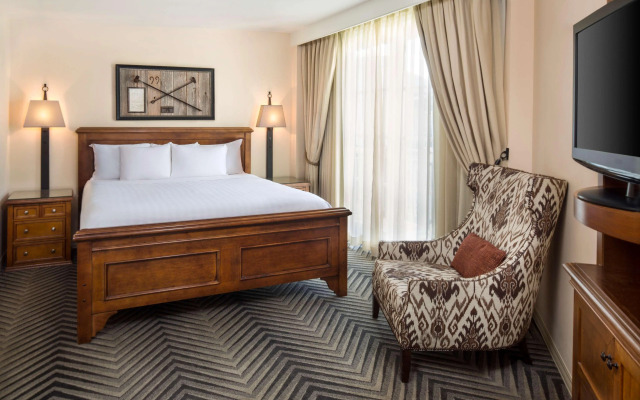 Hyatt Regency Hill Country Resort & Spa