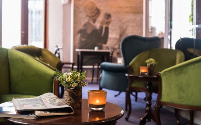 The Town House - Adults Only