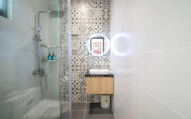 Cozrum Homes - Winter Corner