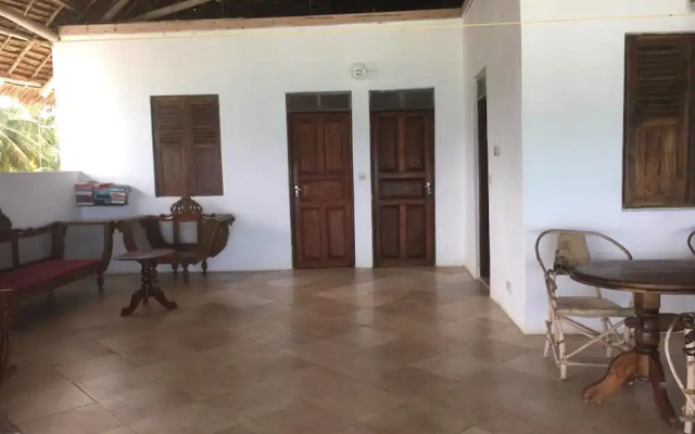 Vanilla House