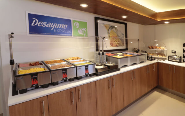 Holiday Inn Express Piedras Negras by IHG