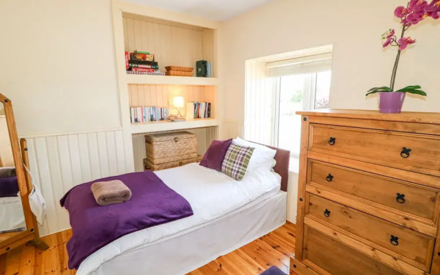 Whispering Willows - The Bungalow