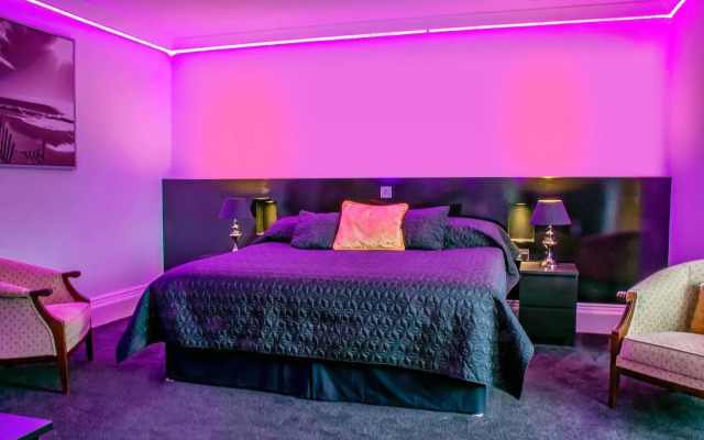 The Revelstoke Hotel