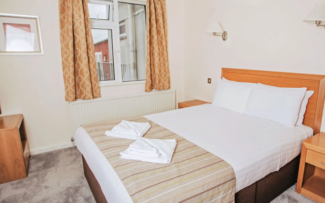 Kilbirnie Hotel