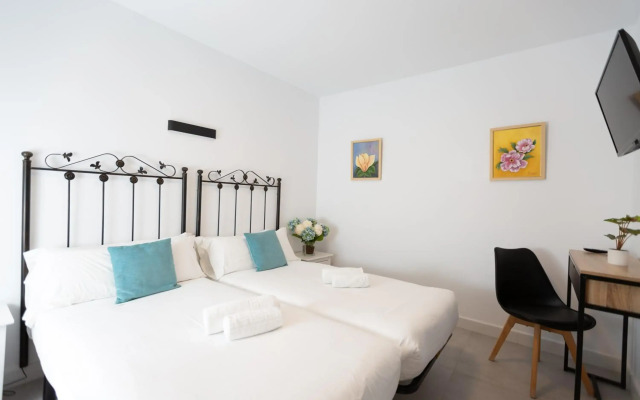 Hotel Mediterráneo by Croma