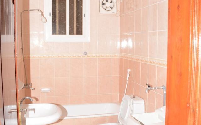 Al Eairy Furnished Apt Al Madinah 2