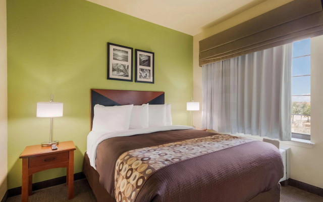 SureStay Plus Hotel by Best Western San Antonio SeaWorld