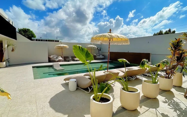 Bali Posh Hotel PR