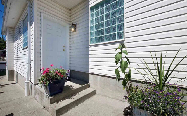 Marpole Guest House