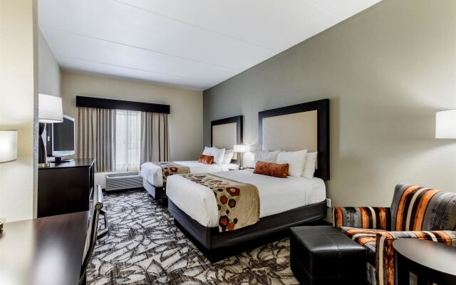 Holiday Inn Express & Suites Cedar Falls - Waterloo by IHG